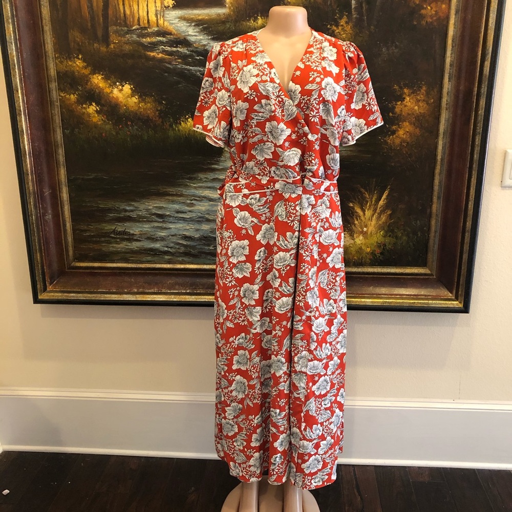 Chelsea 28 floral crepe dress